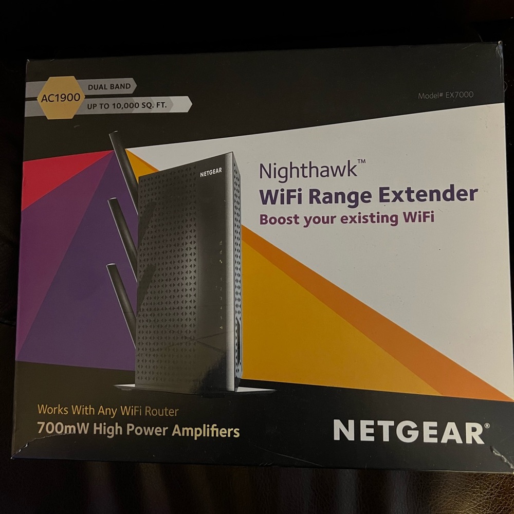 Netgear Nighthawk EX7000 AC1900 WiFi Mesh Wireless Range Extender Signal Booster